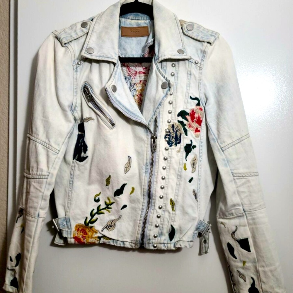 BlankNYC embroidered denim jacket size small